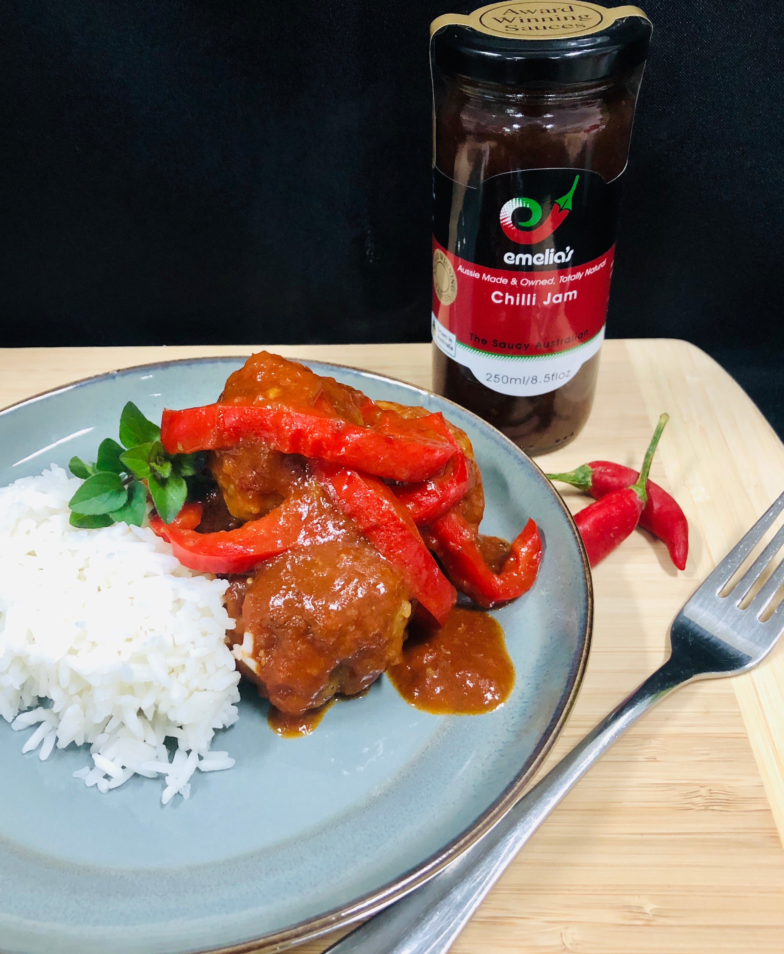 Emelia's Sweet and Savoury Chilli Meatballs
 &ndash; Emelia's The Saucy Australian